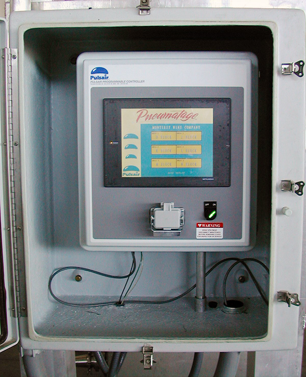 File name            :DSCN0745.JPG
File size            :394.6KB(404112Bytes)
Date taken           :0000/00/00 00:00:00
Image size           :1600 x 1200
Resolution           :300 x 300 dpi
Number of bits       :8bit/channel
Protection attribute :Off
Hide Attribute       :Off
Camera ID            :N/A
Camera               :E775
Quality mode         :NORMAL
Metering mode        :Matrix
Exposure mode        :Programmed auto
Speed light          :No
Focal length         :5.8 mm
Shutter speed        :1/37.3second
Aperture             :F2.8
Exposure compensation:0 EV
White Balance        :Auto
Lens                 :Built-in
Flash sync mode      :Normal
Exposure difference  :N/A
Flexible program     :N/A
Sensitivity          :Auto
Sharpening           :Auto
Image Type           :Color
Color Mode           :N/A
Hue adjustment       :N/A
Saturation Control   :N/A
Tone compensation    :Normal
Latitude(GPS)        :N/A
Longitude(GPS)       :N/A
Altitude(GPS)        :N/A